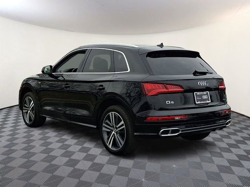 Used 2020 Audi Q5 e Prestige w/ Prestige Package image 4