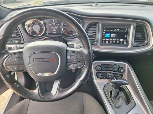 Used 2022 Dodge Challenger GT image 20
