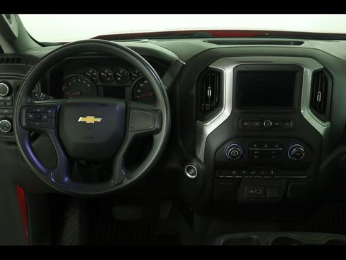 Used 2022 Chevrolet Silverado 1500 Custom image 17