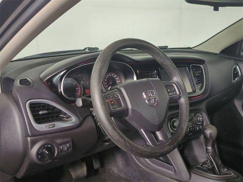 Used 2015 Dodge Dart SXT image 10