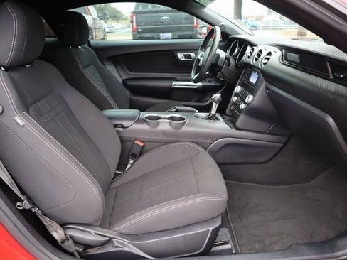 Used 2021 Ford Mustang Coupe image 16