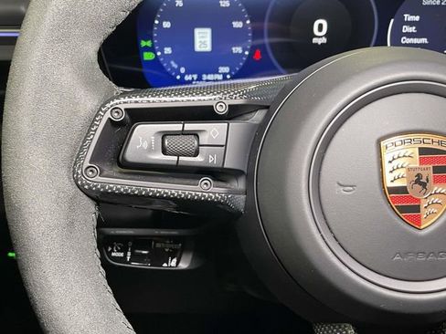 Certified 2025 Porsche Macan 4 Electric image 42