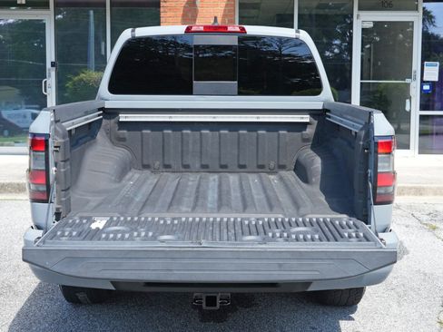 Used 2023 Nissan Frontier Pro-X w/ Pro-X Premium Package RWD image 9