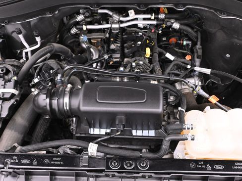 Used 2023 Ford Explorer XLT w/ Equipment Group 202A image 30