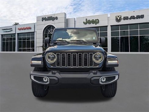 New 2025 Jeep Wrangler Sahara image 9