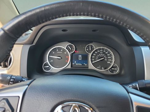 Used 2016 Toyota Tundra Limited image 11