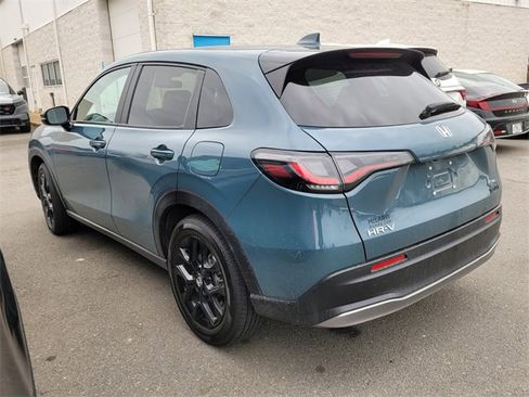 Certified 2024 Honda HR-V Sport image 8