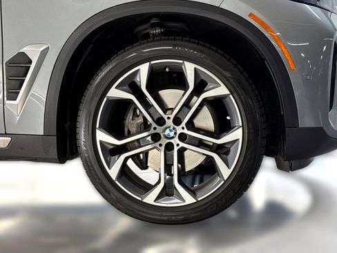 Used 2026 BMW X5 sDrive40i w/ Premium Package RWD image 12