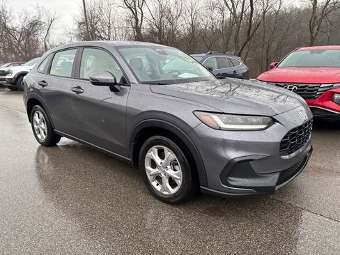 Used 2023 Honda HR-V LX image 7