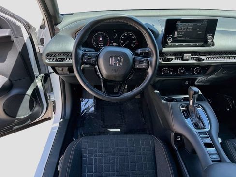 Used 2023 Honda HR-V Sport image 22
