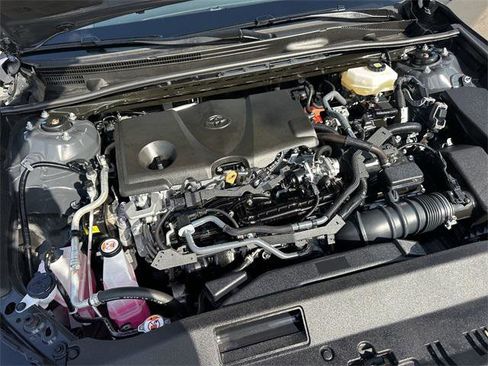 Certified 2025 Toyota Camry SE image 24