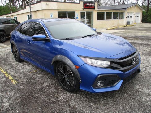 Used 2017 Honda Civic EX image 4
