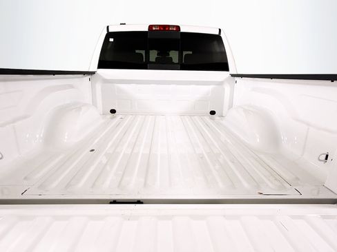 Used 2023 RAM 1500 Classic SLT w/ Trailer & Traction Group AWD/4WD image 34