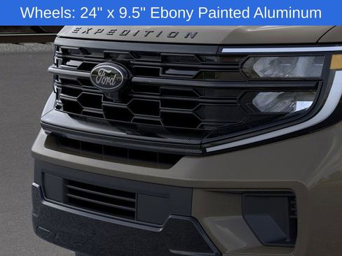 New 2026 Ford Expedition Platinum w/ Stealth Performance Package image 17
