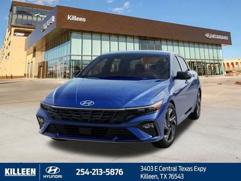 New 2025 Hyundai Elantra Sport image 7