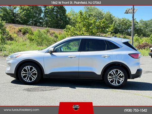 Used 2020 Ford Escape SEL FWD image 9