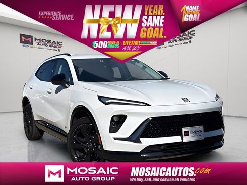 Used 2025 Buick Envision Sport Touring image 1