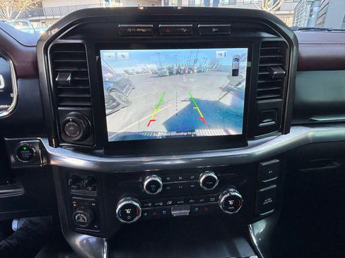 Used 2021 Ford F150 Lariat w/ Equipment Group 502A High image 16