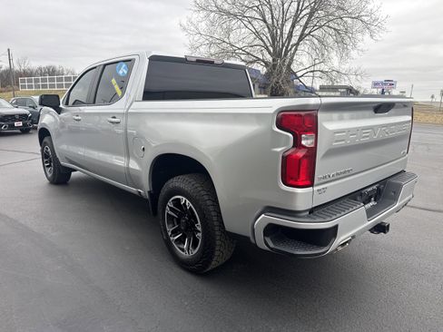 Used 2021 Chevrolet Silverado 1500 RST image 12