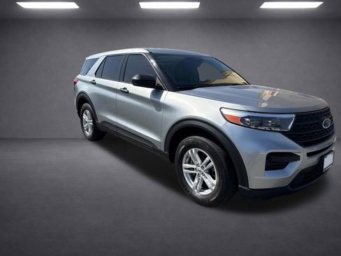 Used 2022 Ford Explorer 4WD image 9