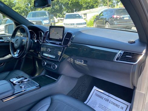 Used 2018 Mercedes-Benz GLE 350 4MATIC w/ Premium 1 Package image 32