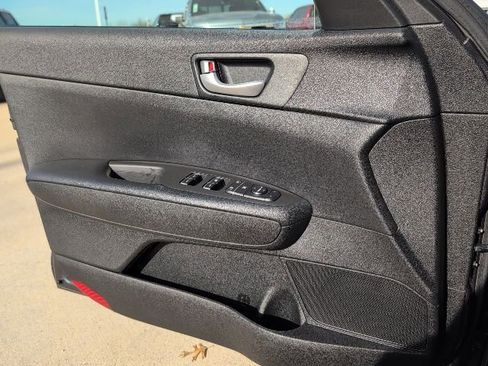 Used 2017 Kia Optima LX image 12