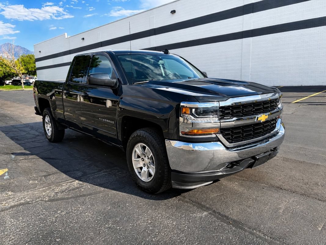 Used 2019 Chevrolet Silverado 1500 LT AWD/4WD image 7