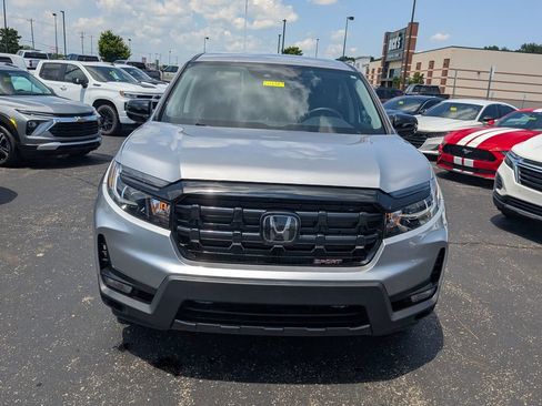 Used 2024 Honda Ridgeline Sport image 2
