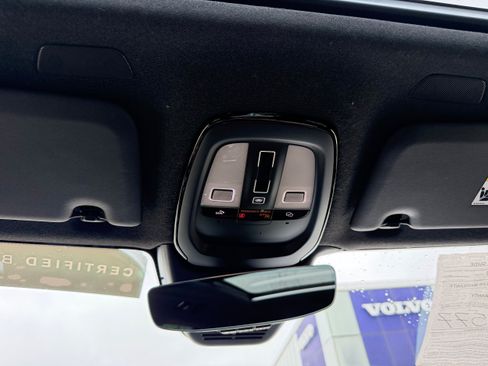 Certified 2023 Volvo XC40 Recharge Plus AWD/4WD image 21