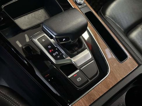 Used 2023 Audi Q5 2.0T Premium w/ Convenience Package image 33