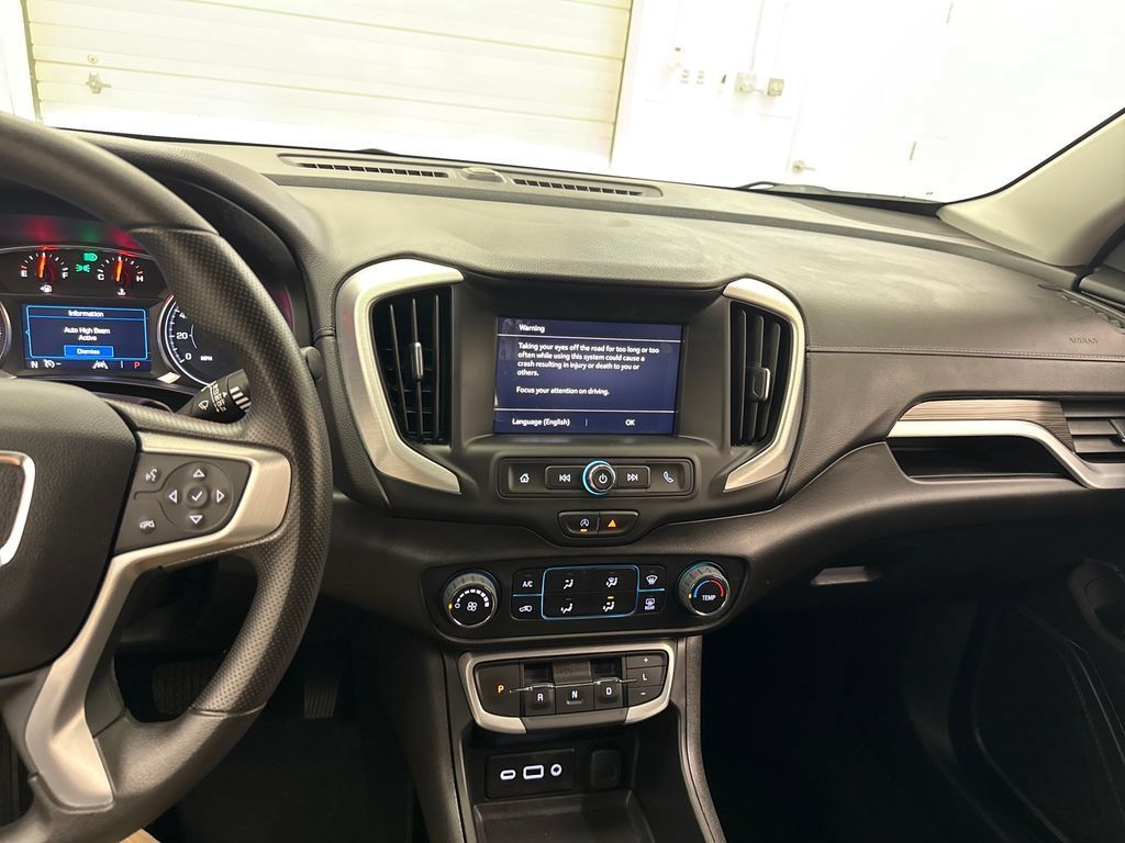 Certified 2024 GMC Terrain SLE AWD/4WD image 15