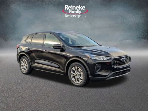 New 2026 Ford Escape Active w/ Cold Weather Package image 3