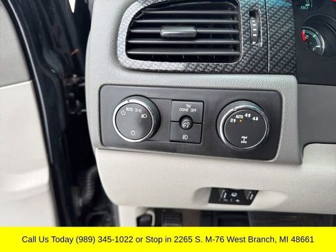Used 2013 Chevrolet Avalanche LT AWD/4WD image 24