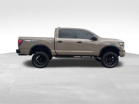 Used 2024 Nissan Titan PRO-4X w/ Off Road Protection Package image 9
