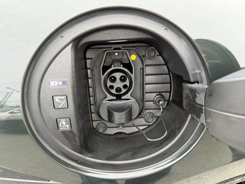 Used 2023 Hyundai Ioniq 6 Limited w/ Cargo Package RWD image 48