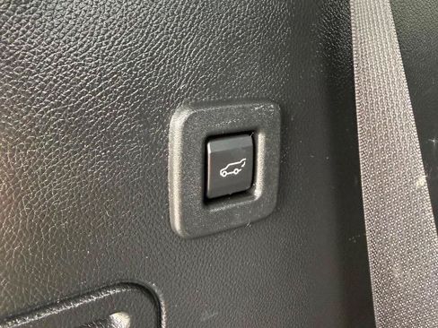 Used 2017 Ford Expedition Limited AWD/4WD image 29
