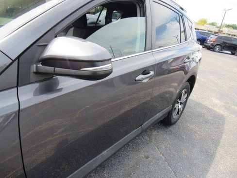 Used 2018 Toyota RAV4 XLE w/ Plus Extra Value Package AWD/4WD image 6