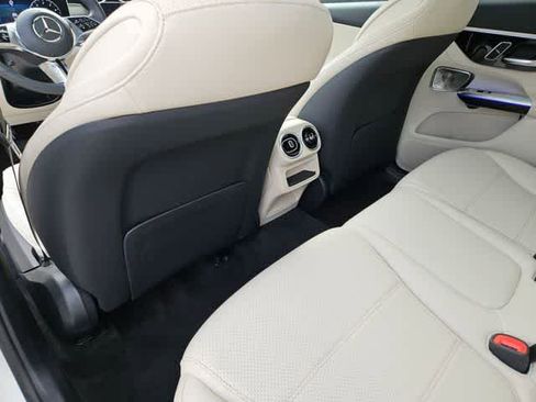 Used 2026 Mercedes-Benz GLC 300 image 17