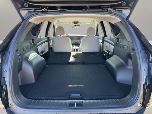 Used 2025 Hyundai Tucson SEL image 8