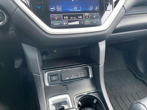 Used 2023 Subaru Ascent Limited w/ Technology Package image 26