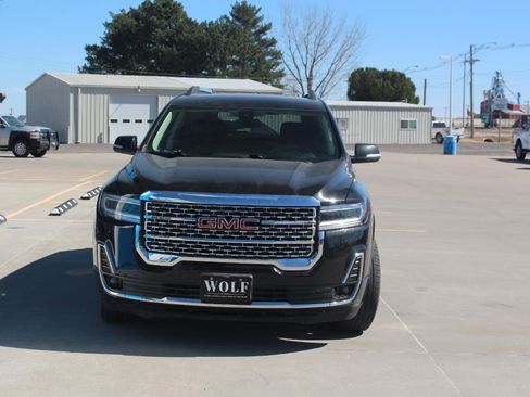 Used 2020 GMC Acadia Denali w/ LPO, Floor Liner Package image 5