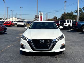 Used 2021 Nissan Altima 2.5 SV w/ SV Premium Package video 2
