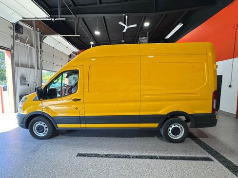 Used 2021 Ford Transit 250 148 High Roof w/ Load Area Protection Package RWD image 8