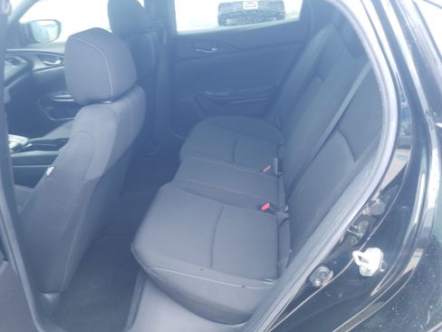 Used 2017 Honda Civic Sport image 12