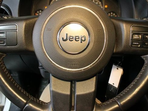 Used 2015 Jeep Patriot Latitude image 18