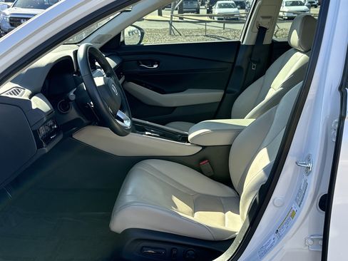 Certified 2024 Honda Accord Touring image 16