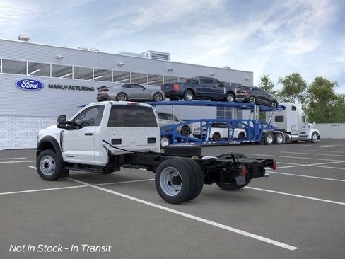 New 2026 Ford F550 4x4 Regular Cab Super Duty image 4
