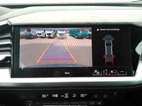 Used 2023 Audi Q4 e-tron Premium Plus w/ Premium Plus image 10