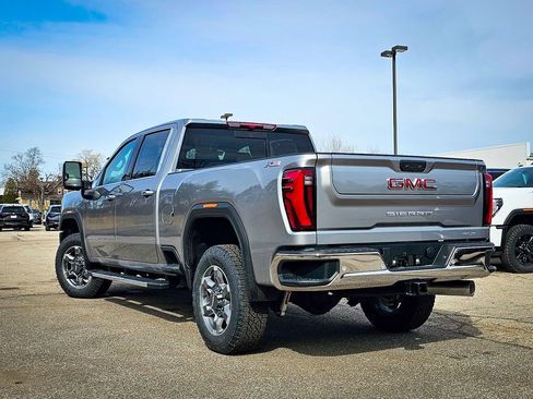 New 2026 GMC Sierra 2500 SLT w/ Max Trailering Package AWD/4WD image 8