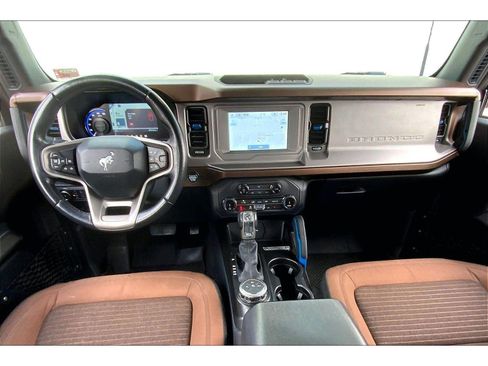 Used 2022 Ford Bronco Outer Banks image 14